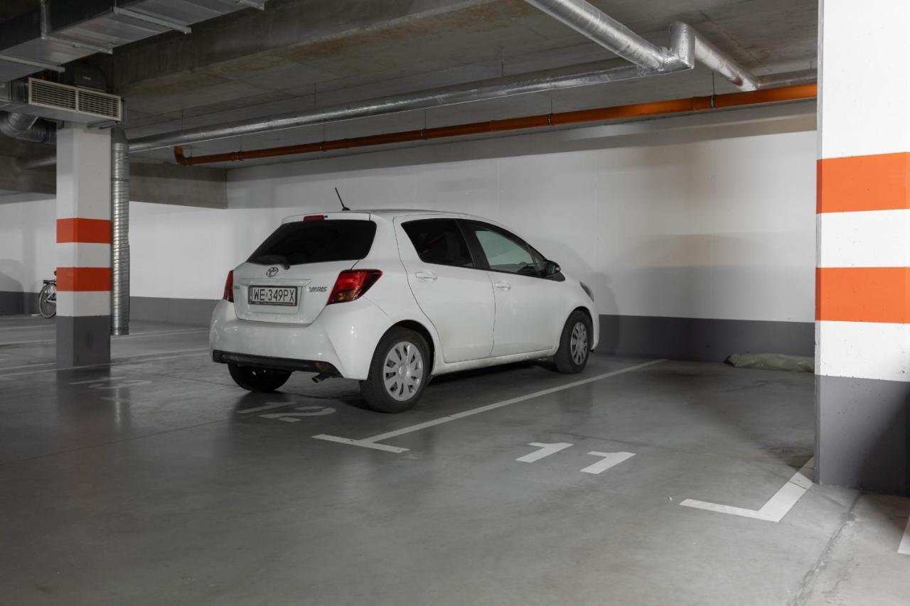 Stylish & Trendy 1 Bedroom Apartment Wola With Parking By Renters Warsaw Exterior photo